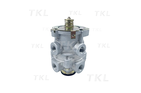 E-6 Dual Brake Valve